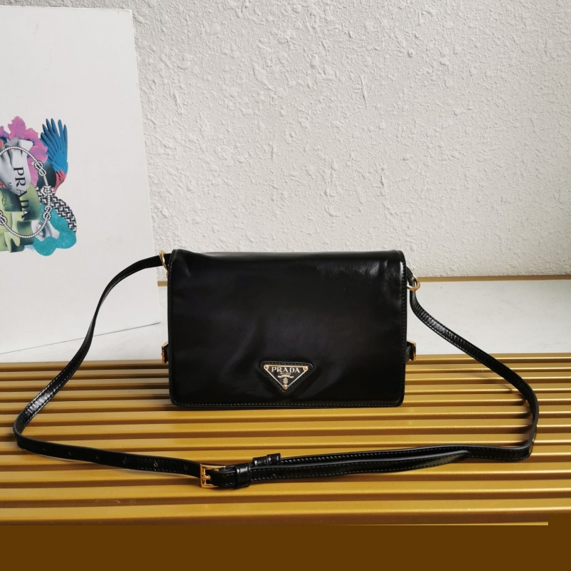 Pra*a satchel bags